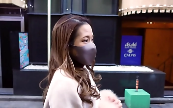 JAV Queen Naniwa's Dirty Wife: Grinding with Her Athlete Body & Insatiable Desire